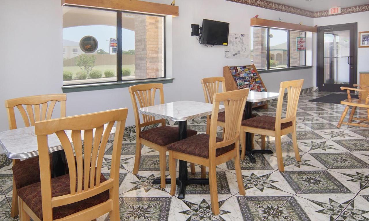 Quality One Motel Weatherford Ngoại thất bức ảnh