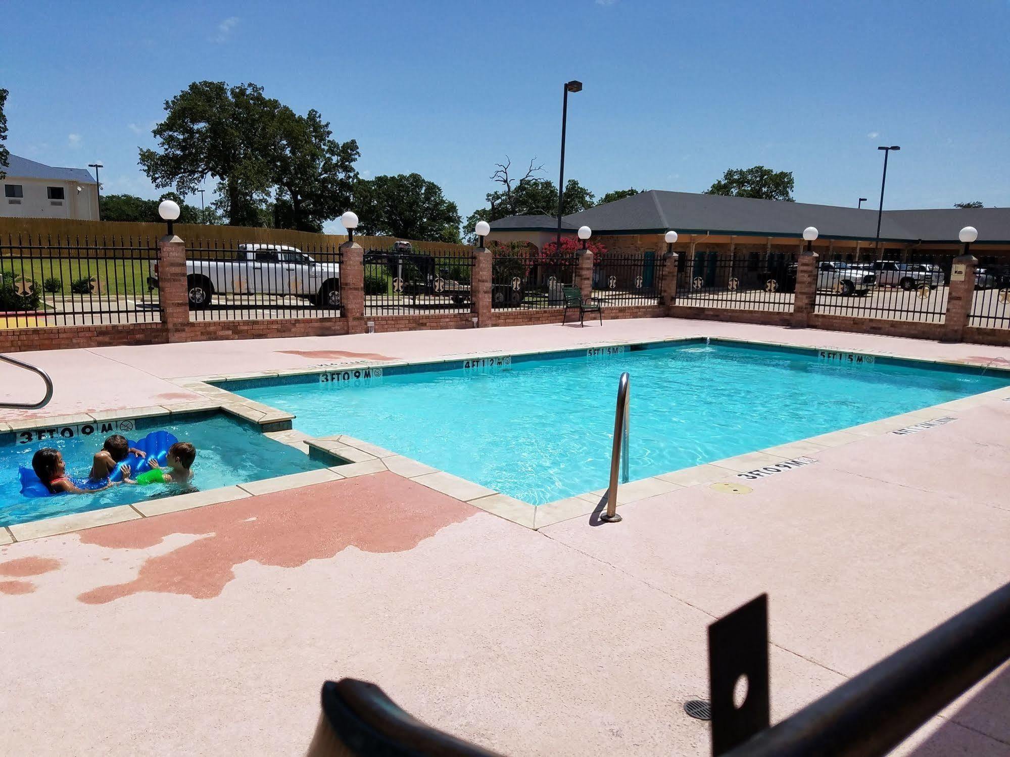 Quality One Motel Weatherford Ngoại thất bức ảnh