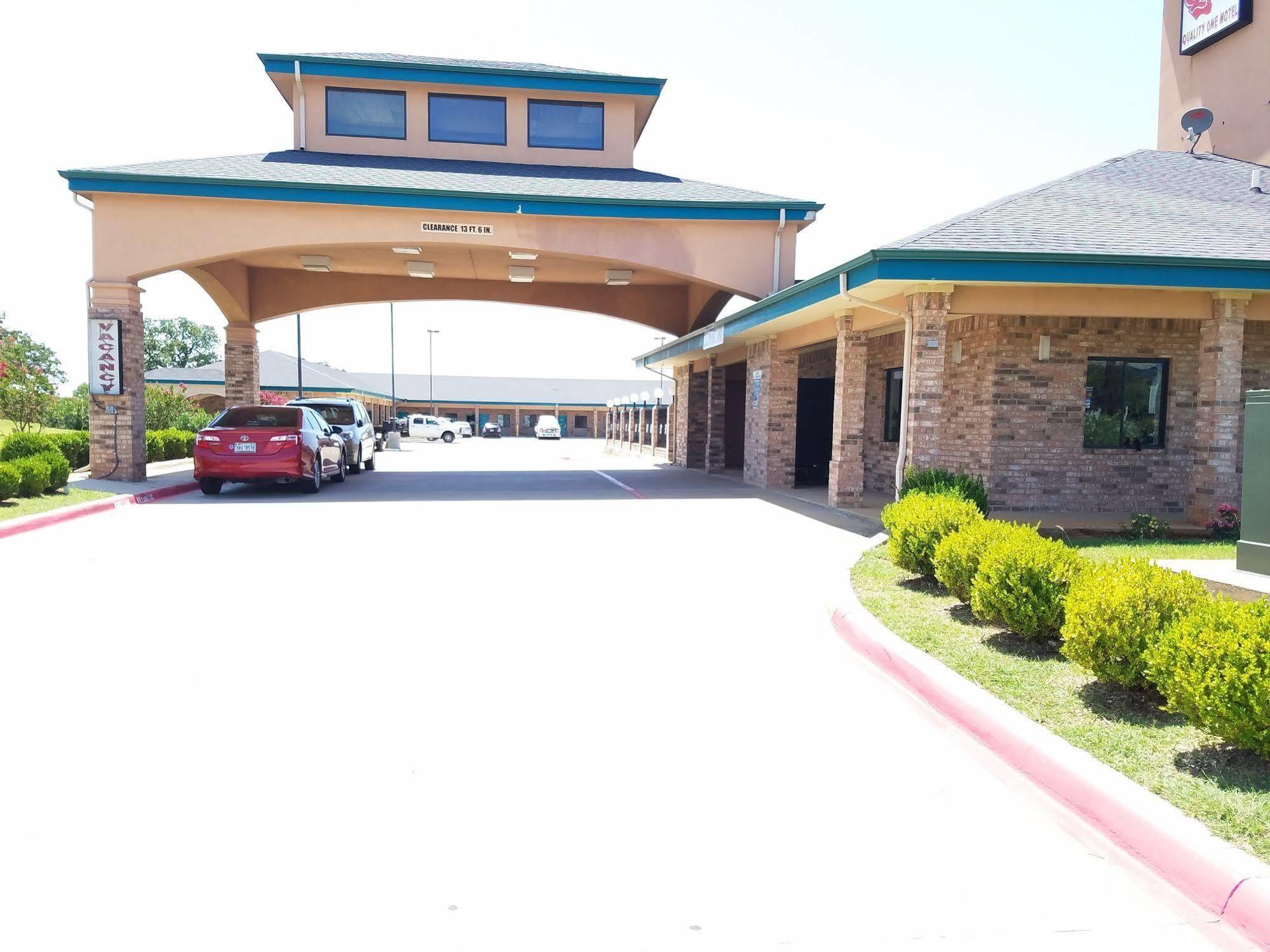 Quality One Motel Weatherford Ngoại thất bức ảnh